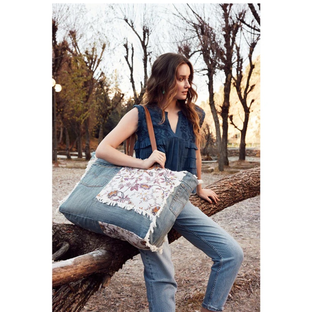 Myra Bag- Venture Weekender